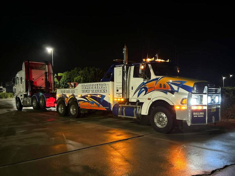 How to Stay Safe While Waiting for a Tow Truck