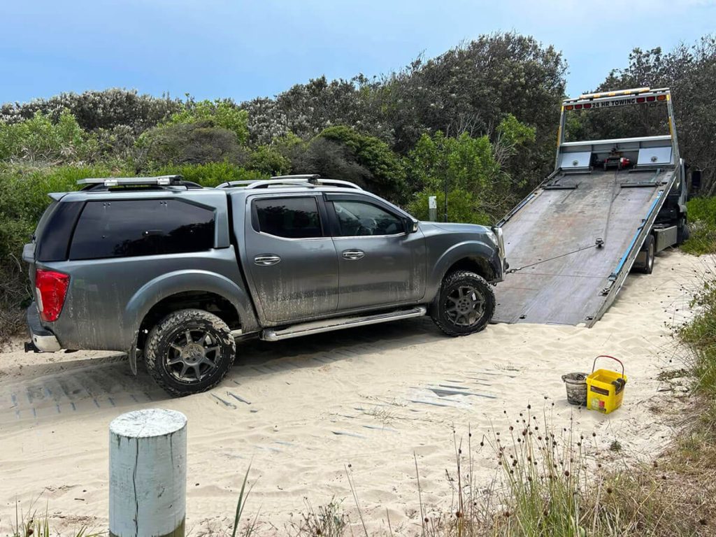Should You Tow Your Car to a Mechanic or Home?