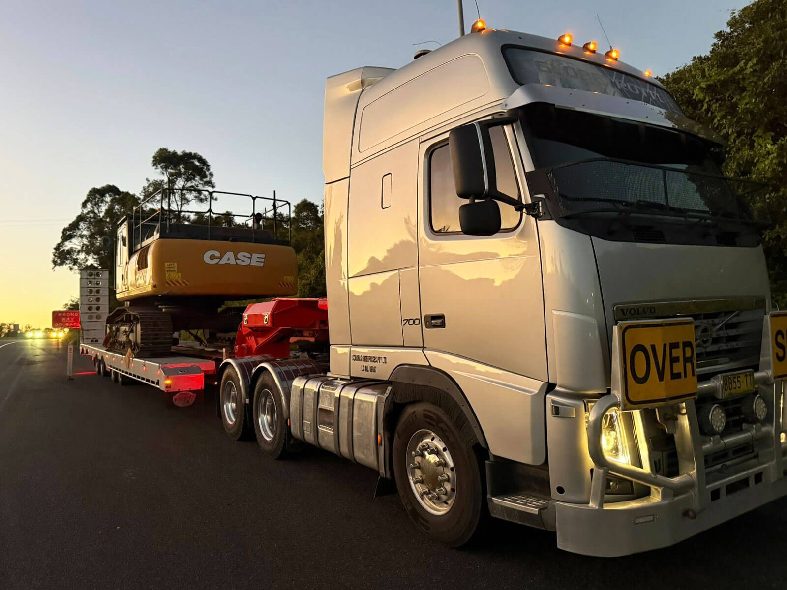 Float Transport Gallery 05 - Excavator Transport - Ballina Tow Trucks NSW